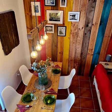 La Casa Junto Al Sendero Del Rio & Piscina # Aire Acondicionado Holiday home *